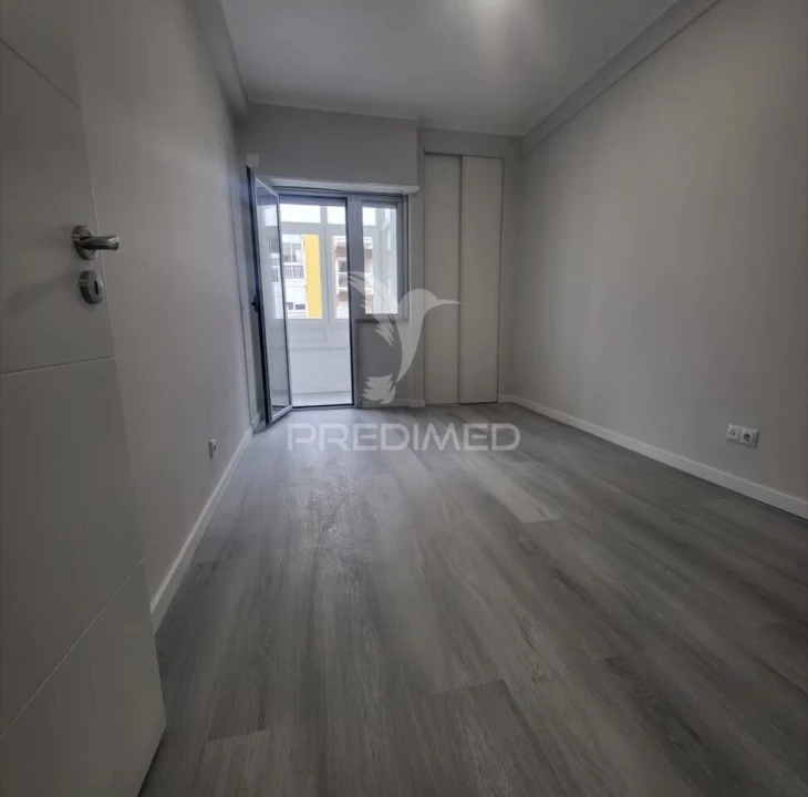 Apartamento T2 para Venda em Oeiras e São Julião da Barra, Paço de Arcos e Caxias Foto 39