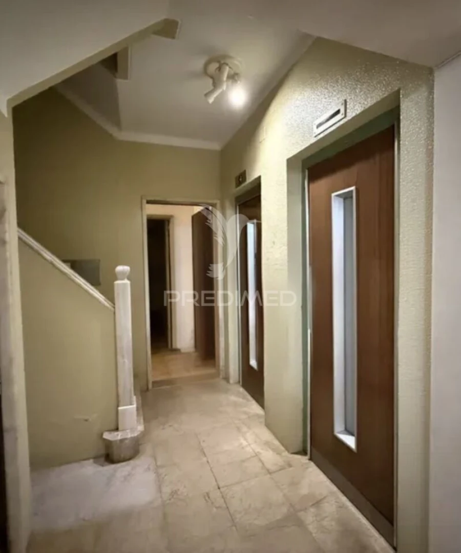 Apartamento T2 para Venda em Oeiras e São Julião da Barra, Paço de Arcos e Caxias Foto 8