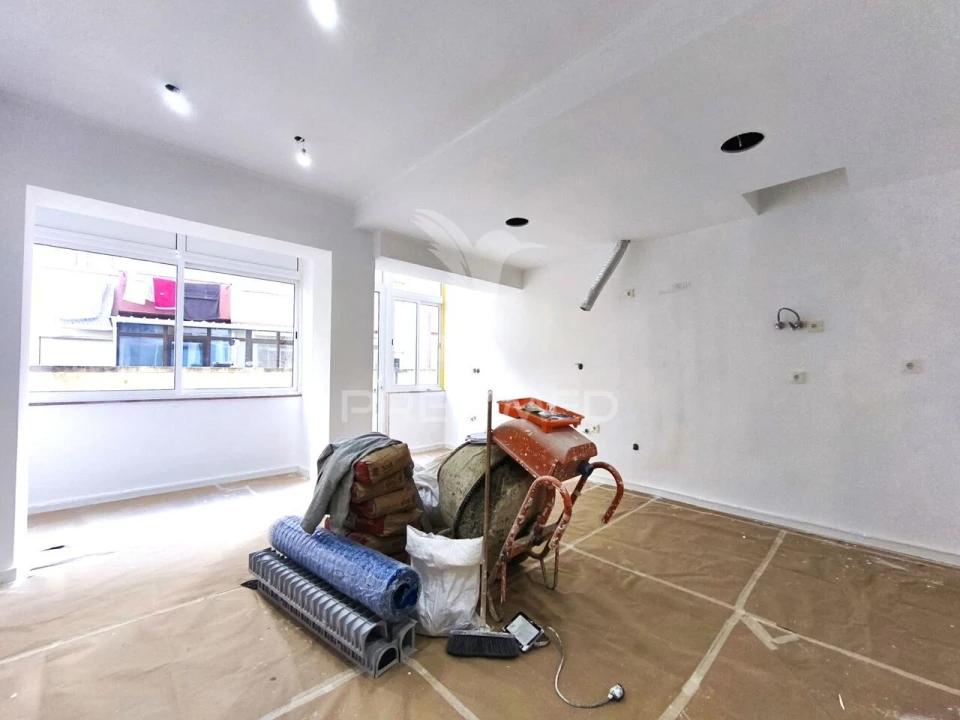 Apartamento T3 para Venda em Queluz e Belas Foto 6