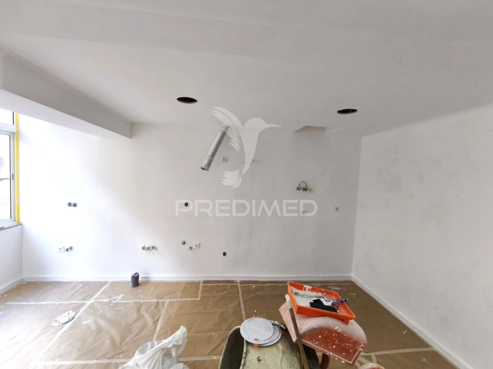 Apartamento T3 para Venda em Queluz e Belas Foto 21