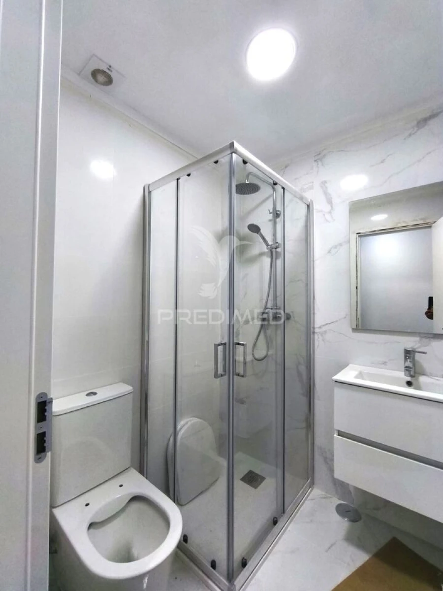 Apartamento T3 para Venda em Queluz e Belas Foto 9