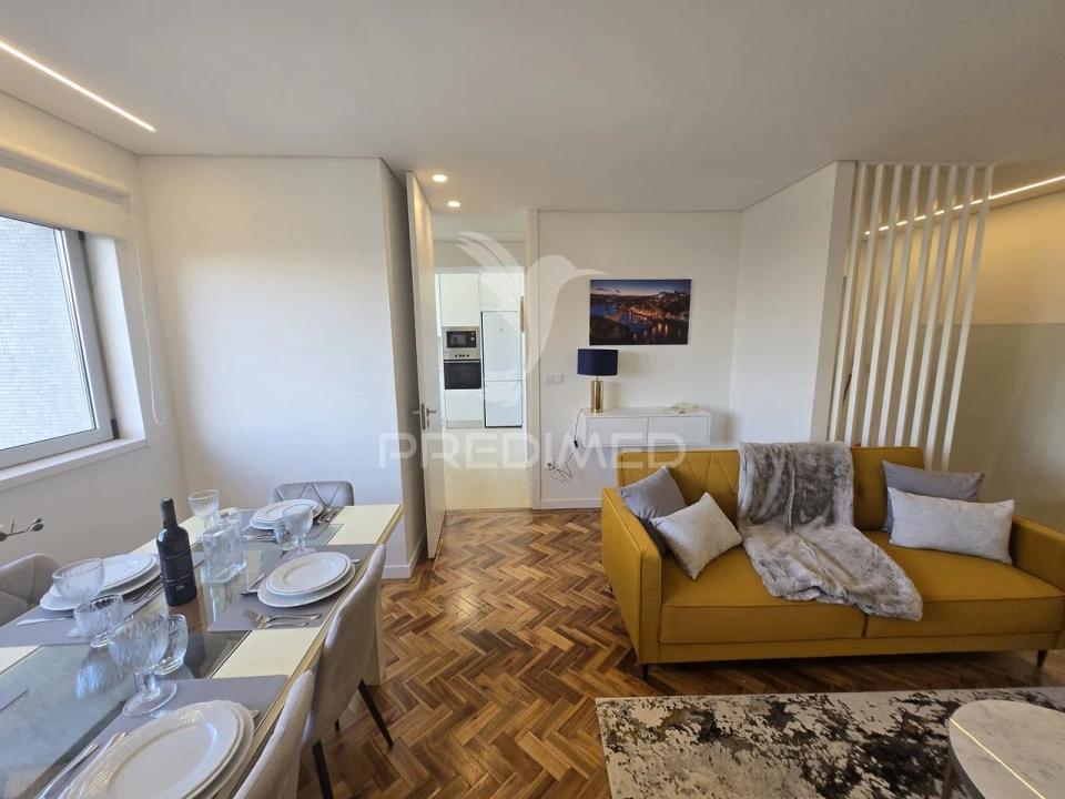 Apartamento T4 para Venda em Cedofeita, Santo Ildefonso, Sé, Miragaia, São Nicolau e Vitória Foto 18