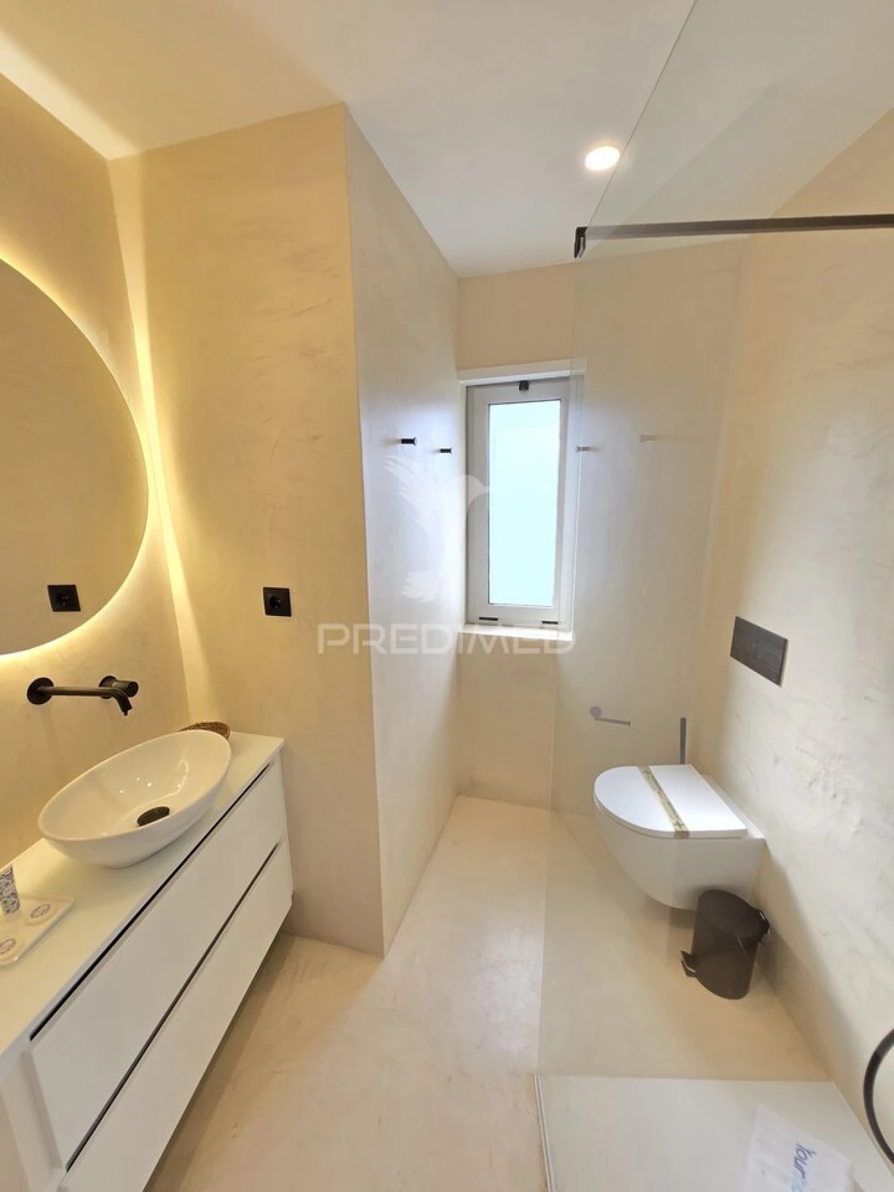 Apartamento T4 para Venda em Cedofeita, Santo Ildefonso, Sé, Miragaia, São Nicolau e Vitória Foto 4