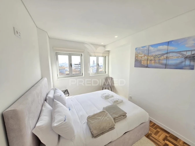 Apartamento T4 para Venda em Cedofeita, Santo Ildefonso, Sé, Miragaia, São Nicolau e Vitória Foto 9
