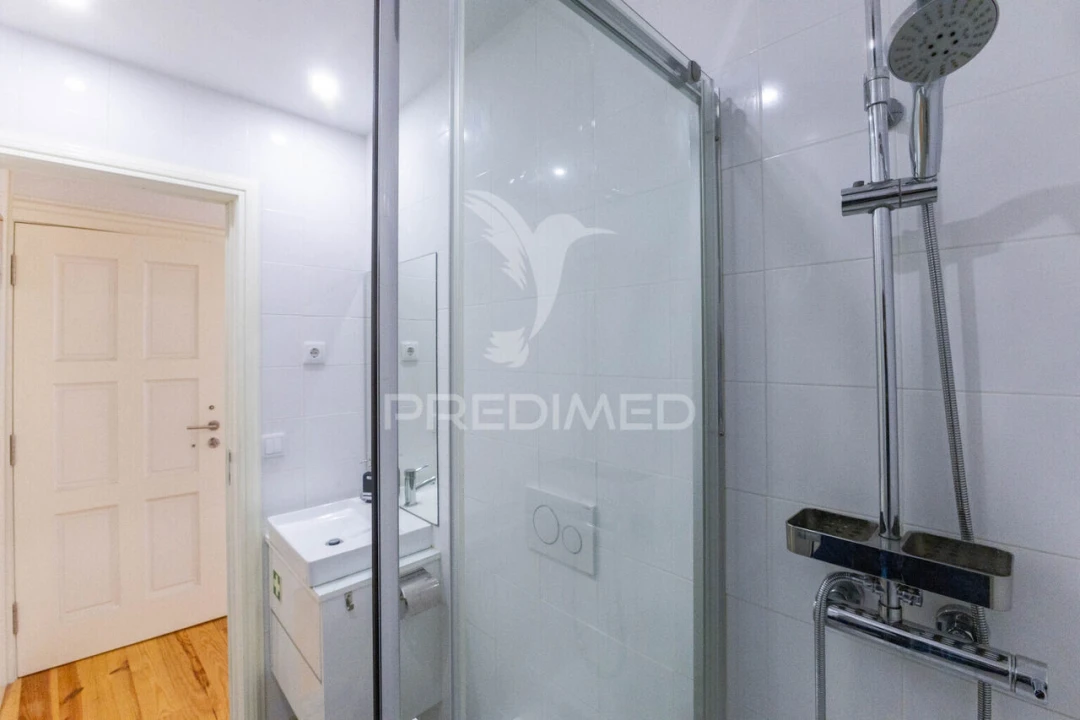 Apartamento T0 para Venda em Cedofeita, Santo Ildefonso, Sé, Miragaia, São Nicolau e Vitória Foto 21