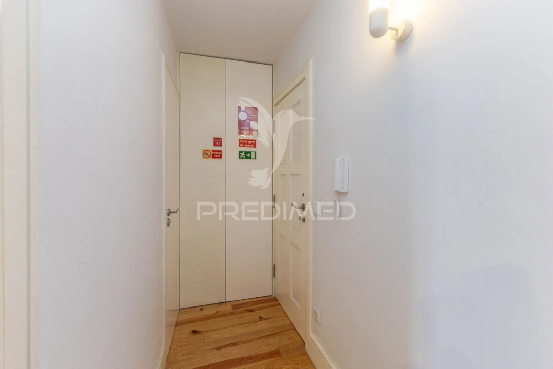 Apartamento T0 para Venda em Cedofeita, Santo Ildefonso, Sé, Miragaia, São Nicolau e Vitória Foto 10