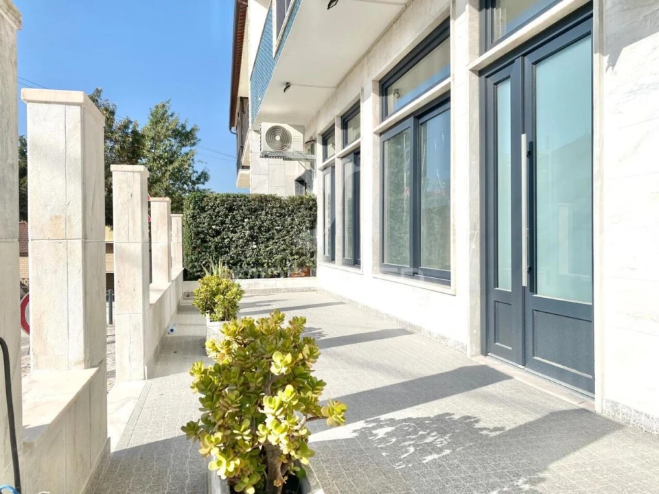 Loja para Venda em Póvoa de Santa Iria e Forte da Casa Foto 22