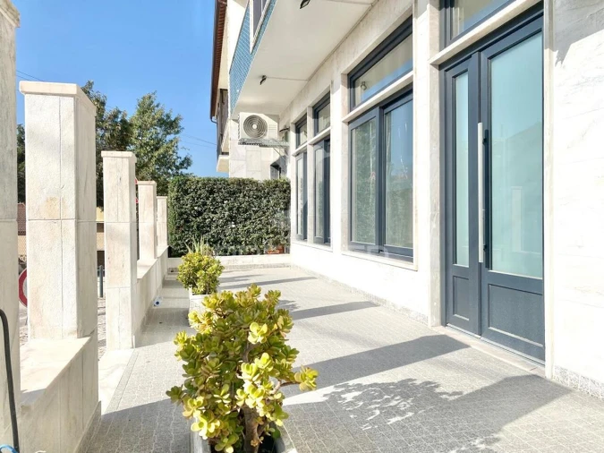 Loja para Venda em Póvoa de Santa Iria e Forte da Casa Foto 22