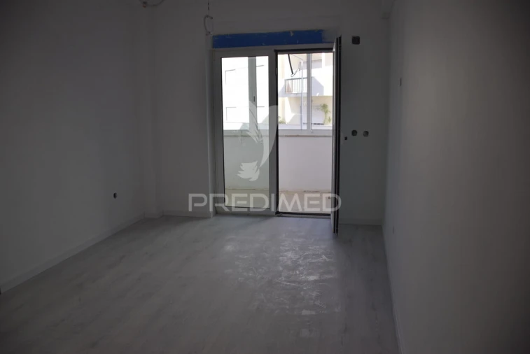 Apartamento T4 para Venda em Póvoa de Santa Iria e Forte da Casa Foto 16