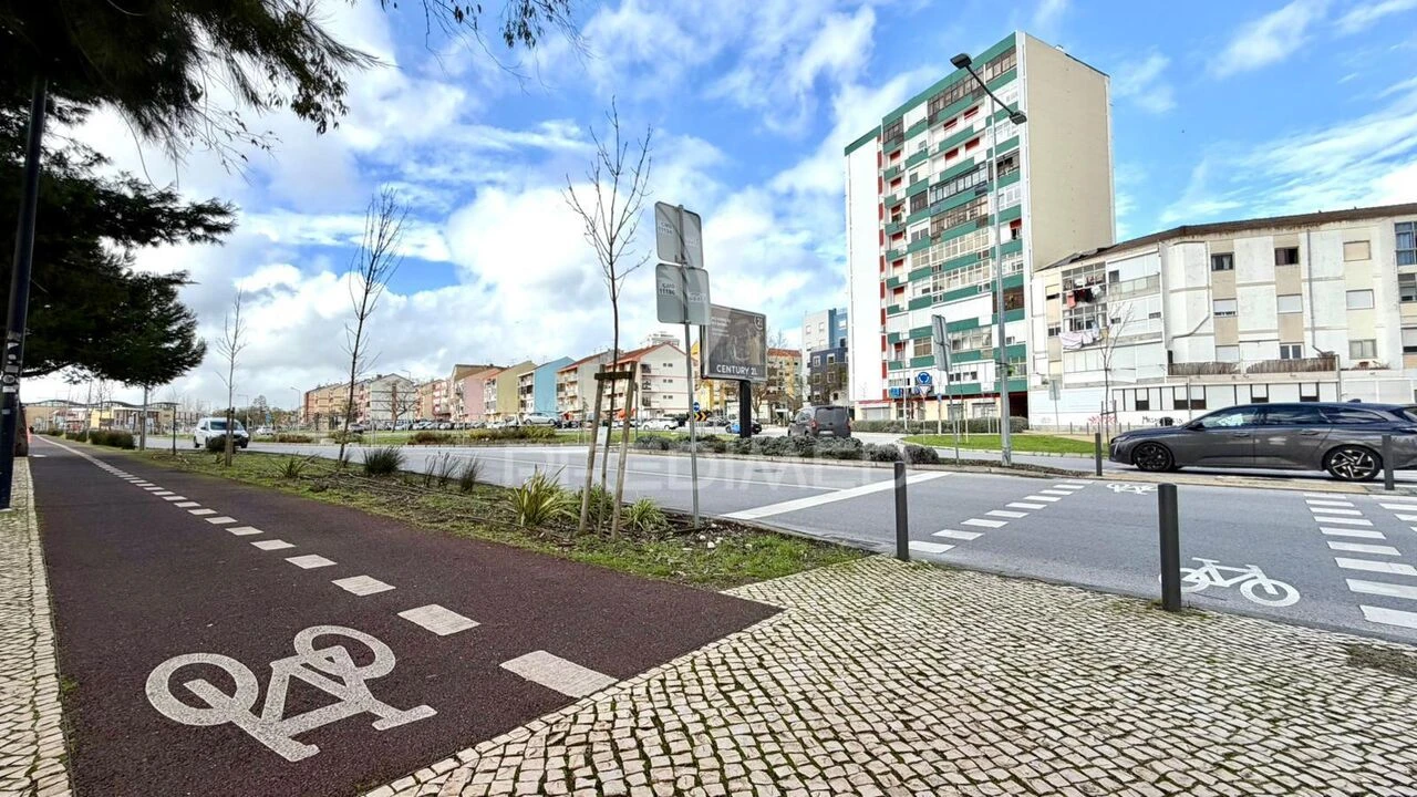 Apartamento T3 para Venda em Alto do Seixalinho, Santo André e Verderena Foto 2