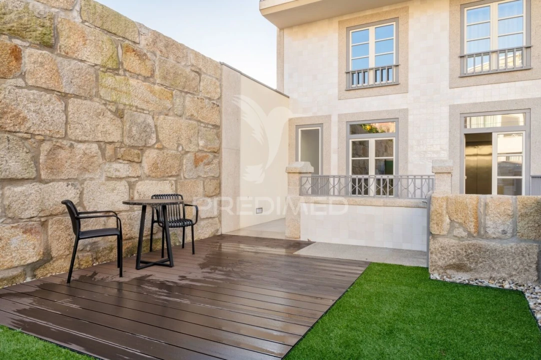 Apartamento T0 para Venda em Santa Marinha e São Pedro da Afurada Foto 26