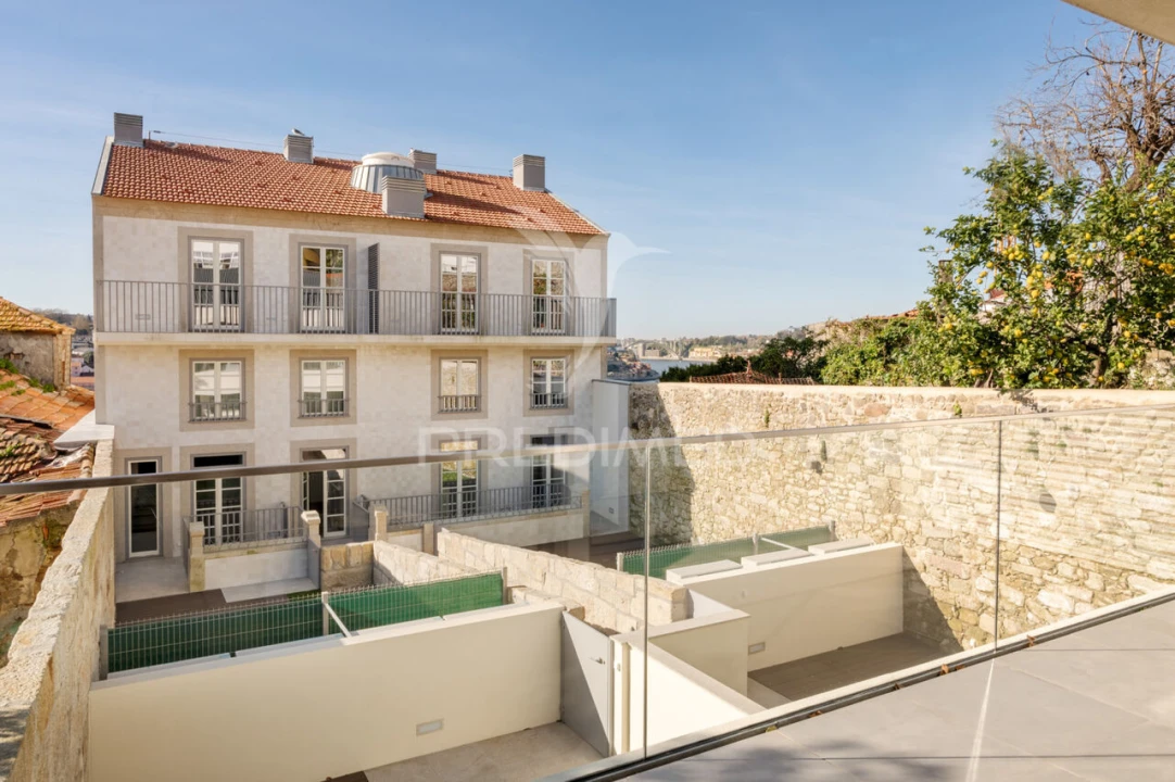 Apartamento T0 para Venda em Santa Marinha e São Pedro da Afurada Foto 26