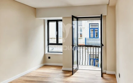 Apartamento T1 para Venda em Lordelo do Ouro e Massarelos