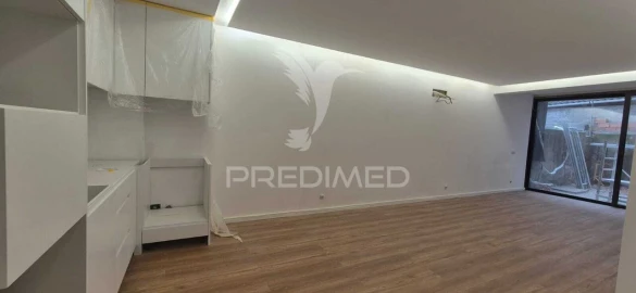 Apartamento T2 para Venda em Braga (Maximinos, Sé e Cividade)