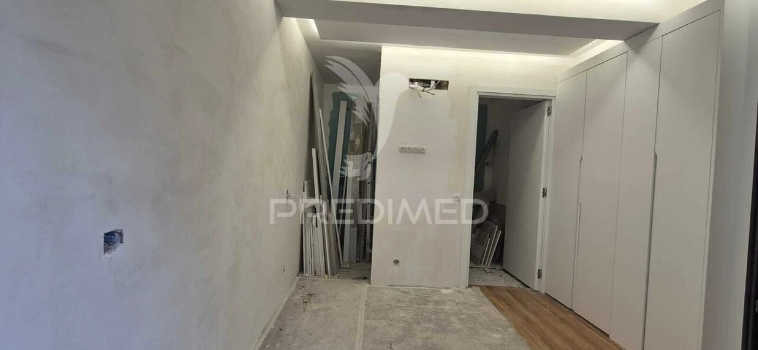 Apartamento T1 para Venda em Braga (Maximinos, Sé e Cividade) Foto 5