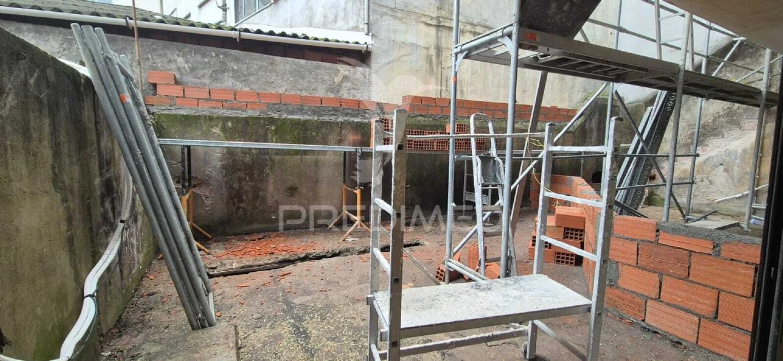 Apartamento T1 para Venda em Braga (Maximinos, Sé e Cividade) Foto 18