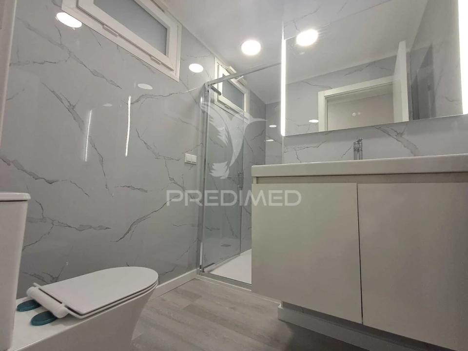 Apartamento T2 para Venda em Oeiras e São Julião da Barra, Paço de Arcos e Caxias Foto 19