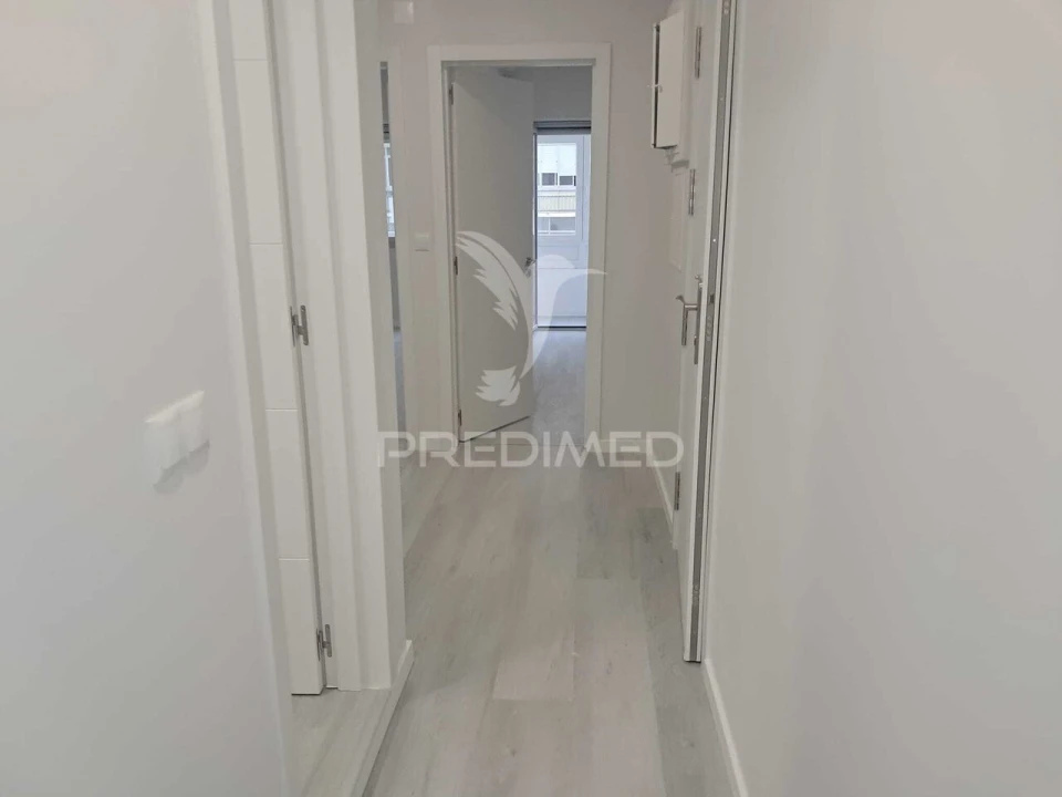 Apartamento T2 para Venda em Oeiras e São Julião da Barra, Paço de Arcos e Caxias Foto 9