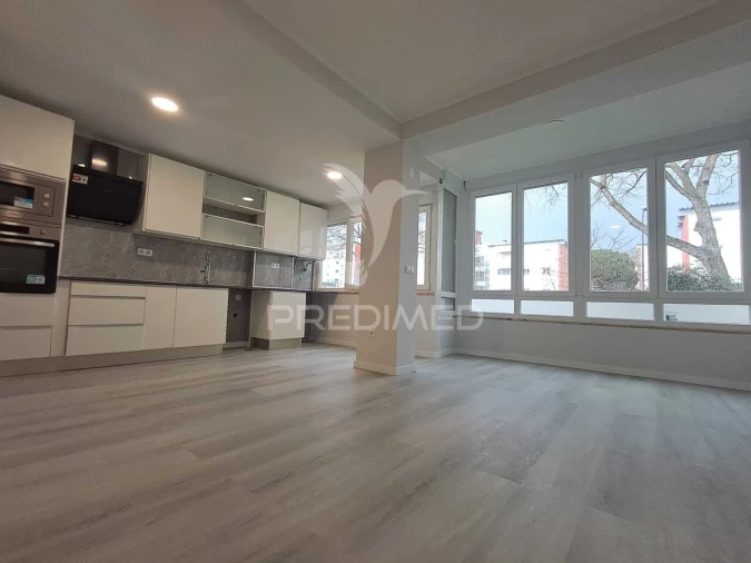 Apartamento T2 para Venda em Oeiras e São Julião da Barra, Paço de Arcos e Caxias Foto 5