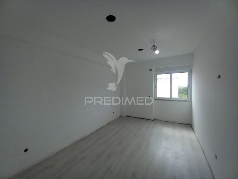 Apartamento T2 para Venda em Alenquer (Santo Estêvão e Triana) Foto 16