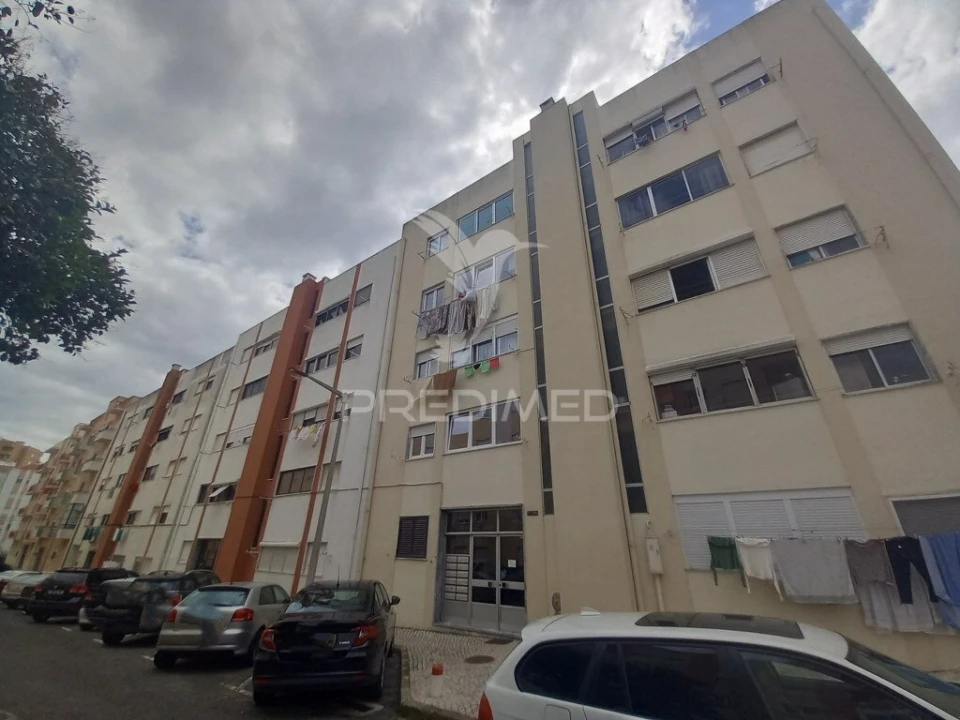 Apartamento T2 para Venda em Alenquer (Santo Estêvão e Triana) Foto 1