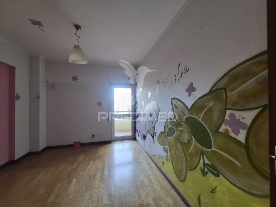 Apartamento T3 para Venda em Carregado e Cadafais Foto 10