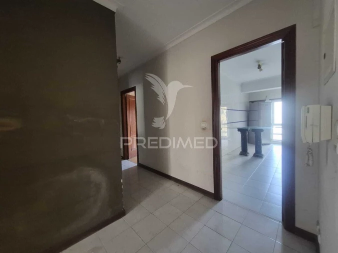 Apartamento T3 para Venda em Carregado e Cadafais Foto 11