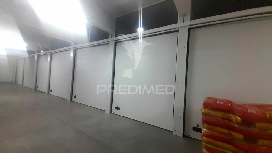 Armazém para Arrendamento em Moscavide e Portela Foto 5