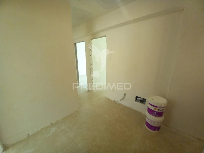 Apartamento T2 para Venda em Carregado e Cadafais Foto 3