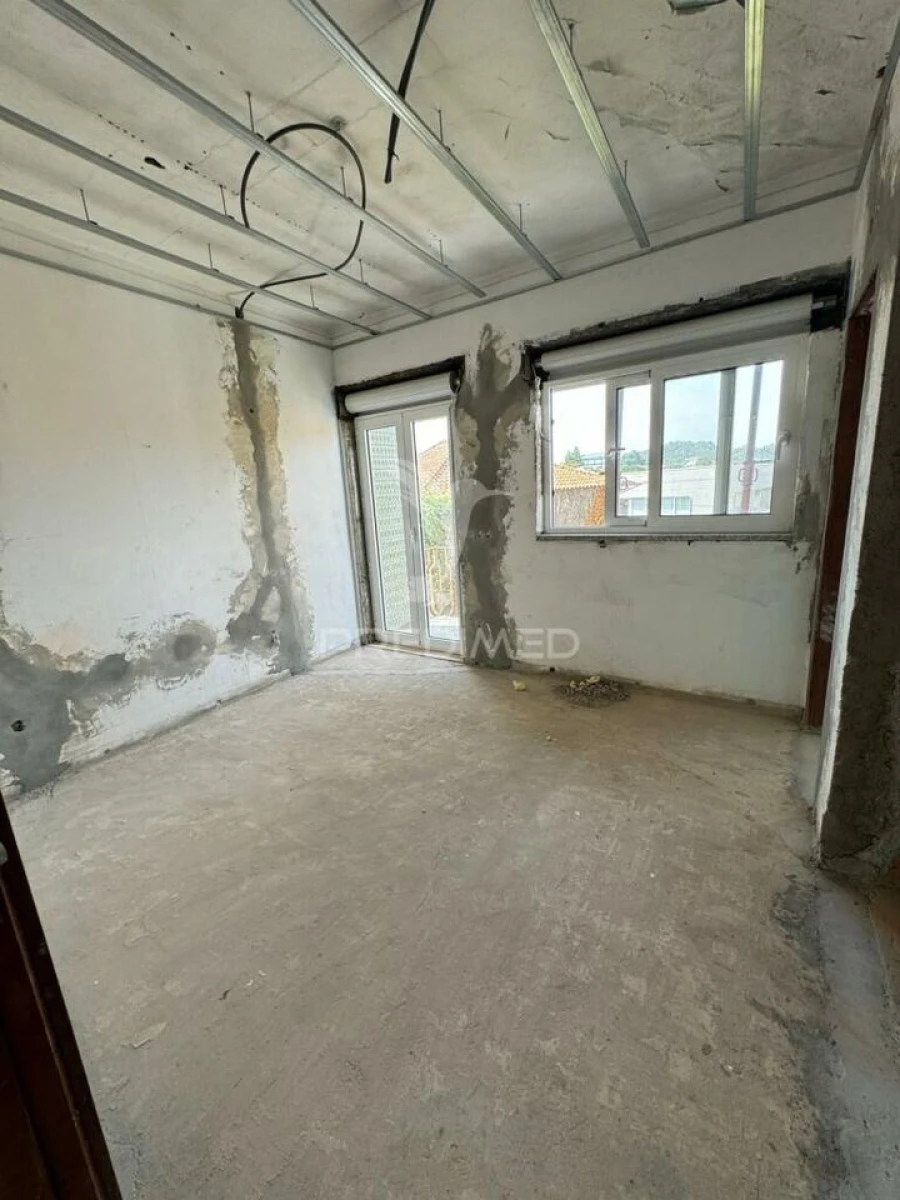 Moradia T3 para Venda em Vila Cova da Lixa e Borba de Godim Foto 11