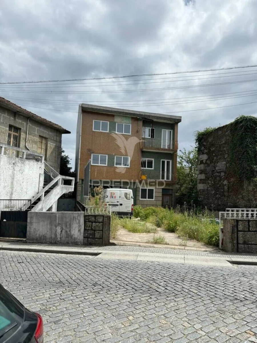 Moradia T3 para Venda em Vila Cova da Lixa e Borba de Godim Foto 3
