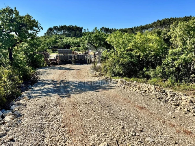 Armazém para Venda em Santa Catarina da Serra e Chainça Foto 10