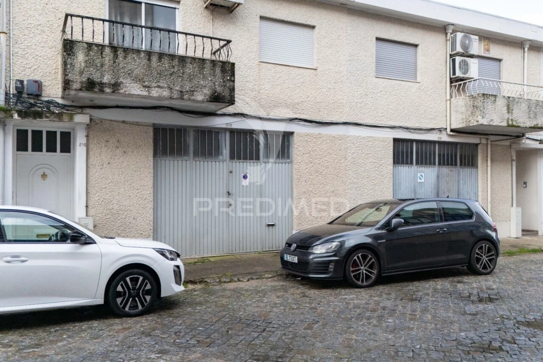 Moradia T2 para Venda em Braga (São José de São Lázaro e São João do Souto) Foto 2