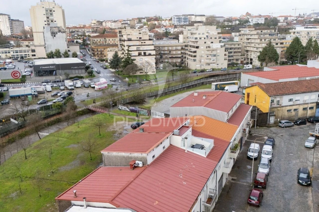 Moradia T2 para Venda em Braga (São José de São Lázaro e São João do Souto) Foto 24