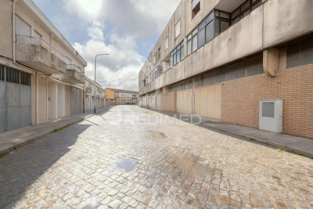 Moradia T2 para Venda em Braga (São José de São Lázaro e São João do Souto) Foto 25