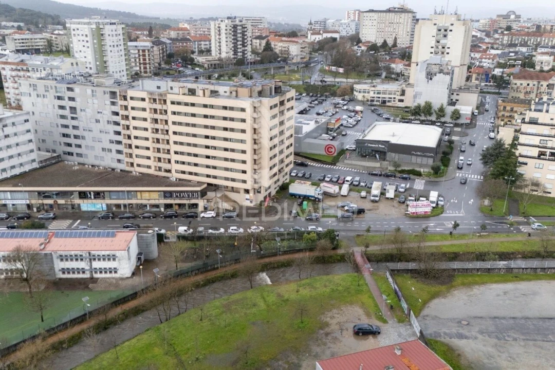 Moradia T2 para Venda em Braga (São José de São Lázaro e São João do Souto) Foto 27