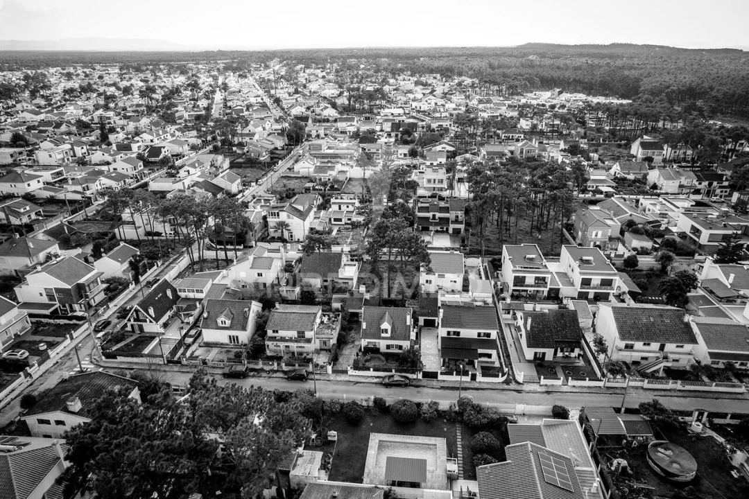Terreno para Venda em Charneca de Caparica e Sobreda Foto 20