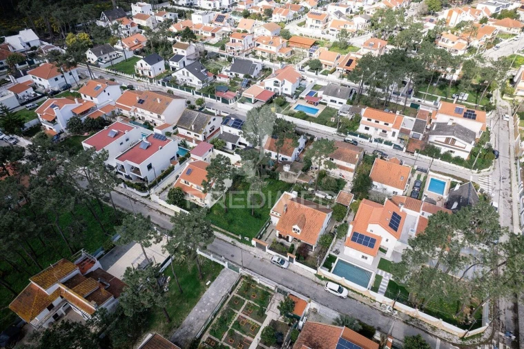 Terreno para Venda em Charneca de Caparica e Sobreda Foto 16