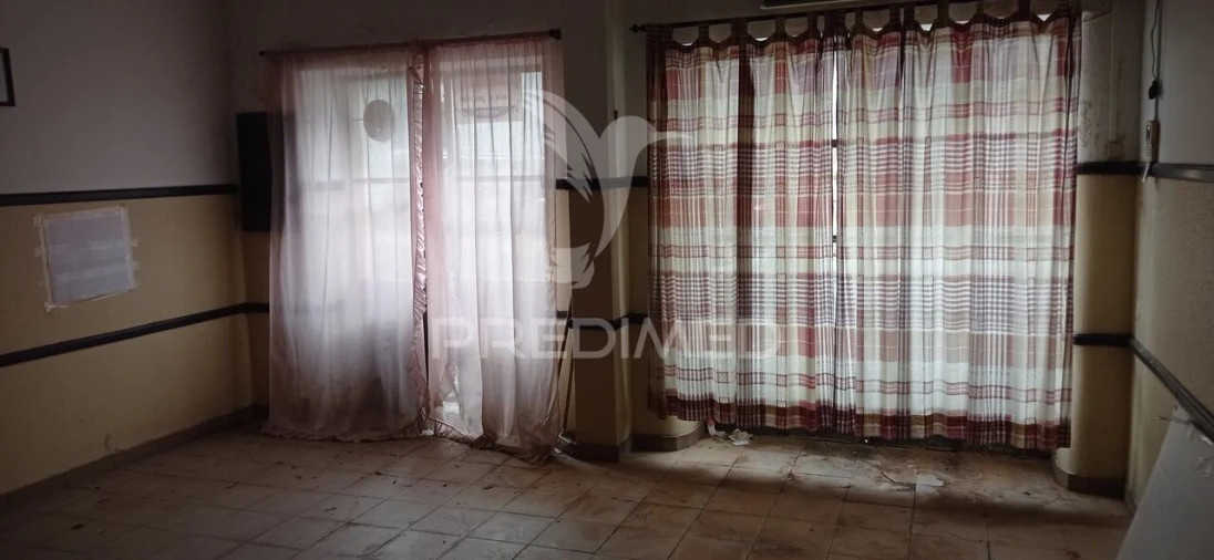 Loja para Venda em Tramagal Foto 2