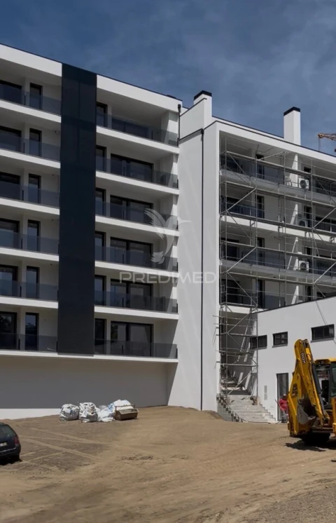 Apartamento T3 para Venda em Real, Dume e Semelhe