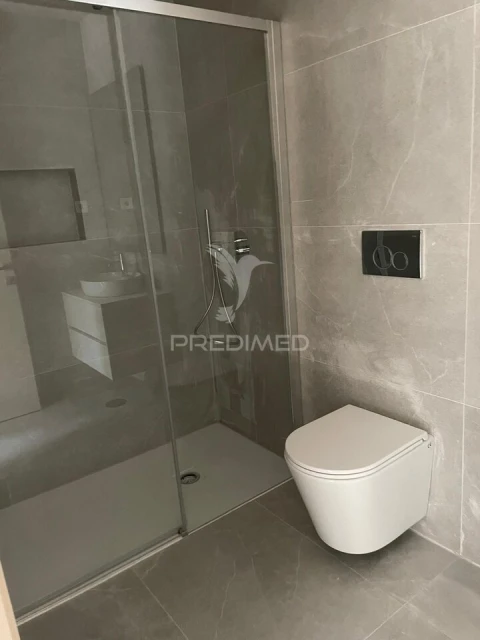 Apartamento T3 para Venda em Real, Dume e Semelhe