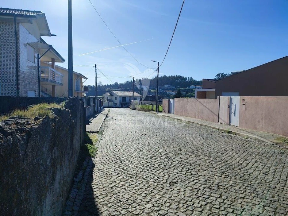 Terreno para Venda em Pedroso e Seixezelo Foto 2
