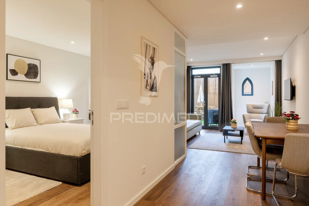 Apartamento T2 para Venda em Cedofeita, Santo Ildefonso, Sé, Miragaia, São Nicolau e Vitória Foto 3