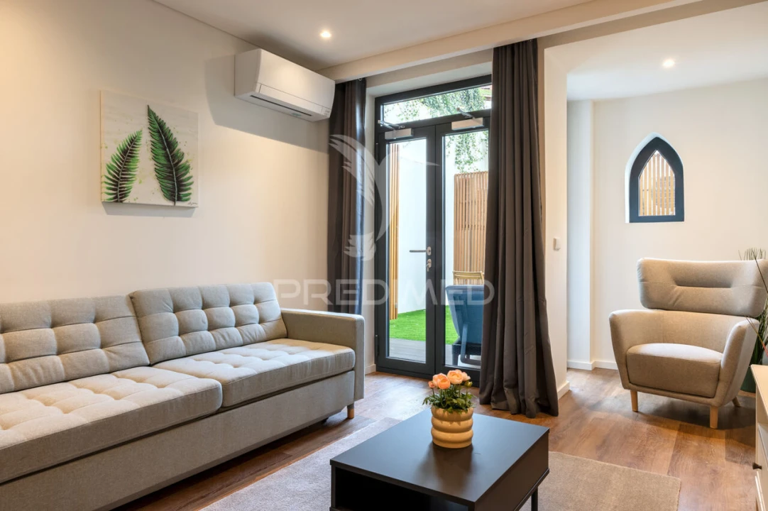 Apartamento T2 para Venda em Cedofeita, Santo Ildefonso, Sé, Miragaia, São Nicolau e Vitória Foto 6