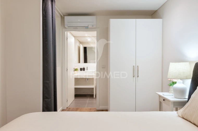 Apartamento T2 para Venda em Cedofeita, Santo Ildefonso, Sé, Miragaia, São Nicolau e Vitória Foto 21