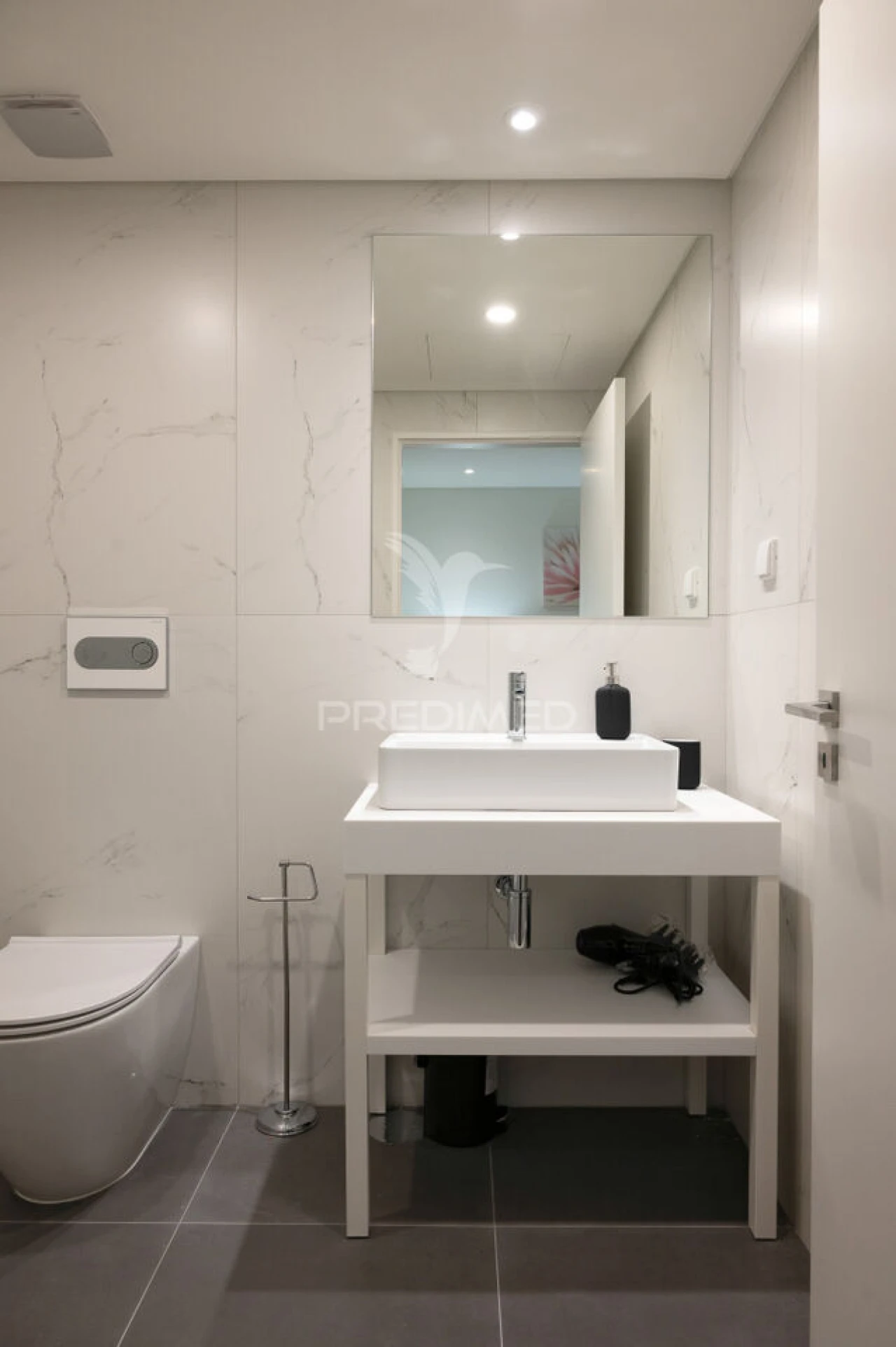 Apartamento T2 para Venda em Cedofeita, Santo Ildefonso, Sé, Miragaia, São Nicolau e Vitória Foto 17