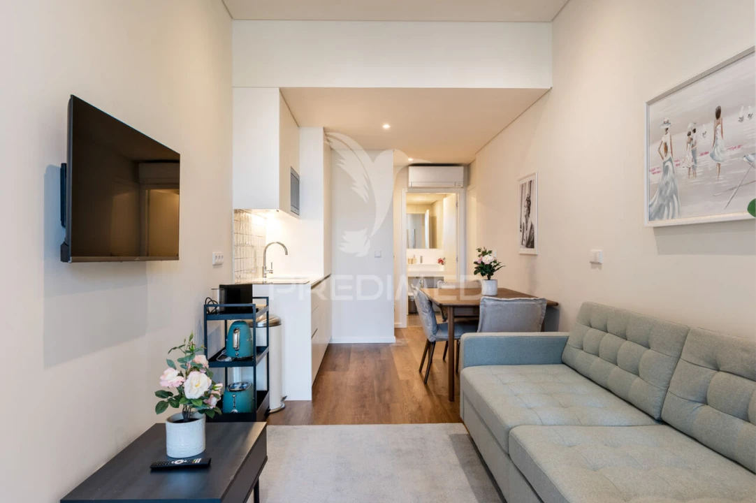 Apartamento T2 para Venda em Cedofeita, Santo Ildefonso, Sé, Miragaia, São Nicolau e Vitória Foto 8