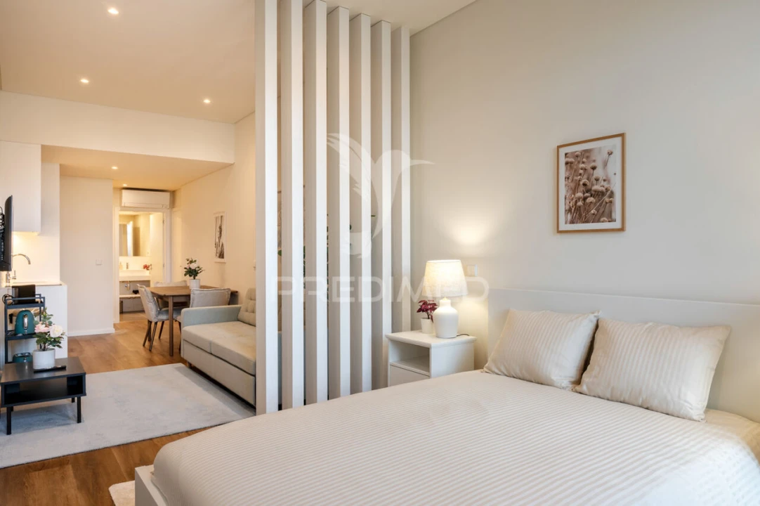 Apartamento T2 para Venda em Cedofeita, Santo Ildefonso, Sé, Miragaia, São Nicolau e Vitória Foto 1
