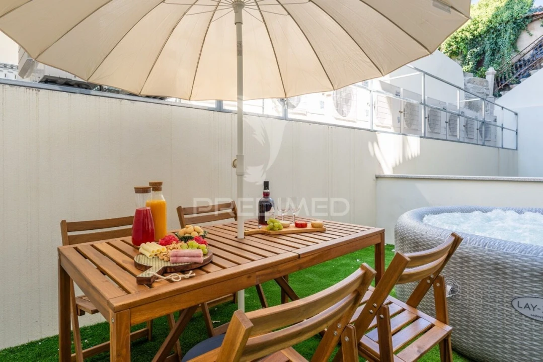 Apartamento T2 para Venda em Cedofeita, Santo Ildefonso, Sé, Miragaia, São Nicolau e Vitória Foto 32