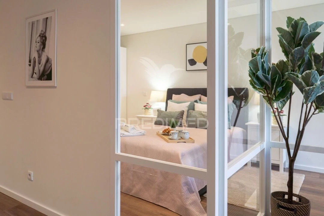 Apartamento T2 para Venda em Cedofeita, Santo Ildefonso, Sé, Miragaia, São Nicolau e Vitória Foto 1